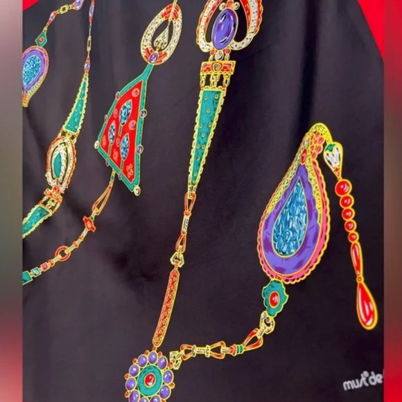 NWOT CARTIER Must de Cartier 100% Silk Scarf Jewelry Motif 32” x 32” - Picture 4 of 13